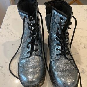 Girls Dr Marten Boots